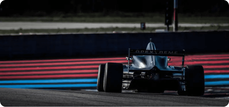 Debt Mutual Funds Vs Fixed Deposits: Which is Better in Terms of Returns and Liquidity? Mutual Fund Diversification